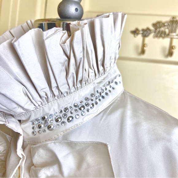 Blugirl Blumarine Embellished Accordion Pleated Collar Blouse - Picture 7 of 13